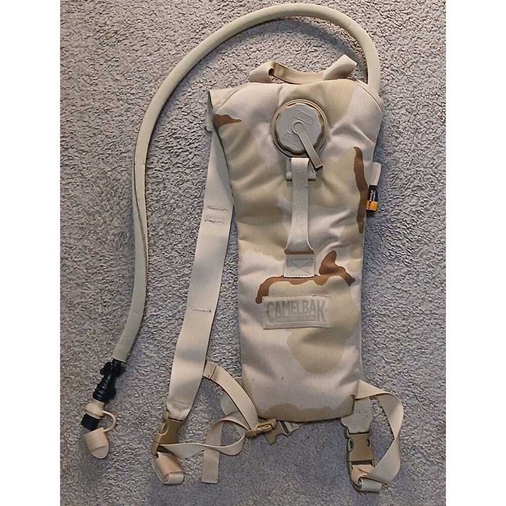 Camelbak 3 Liter 3 hydration pack